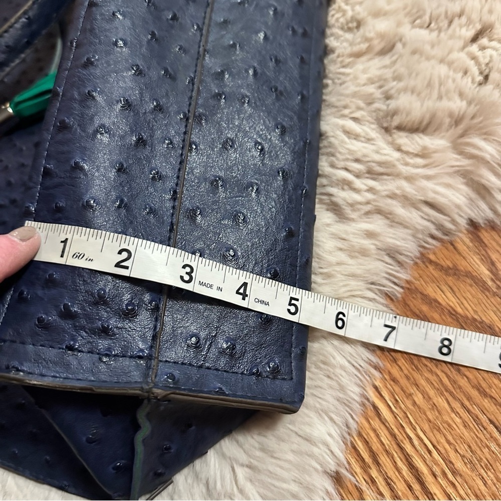 Large Merona Handbag - Picture 13 of 14